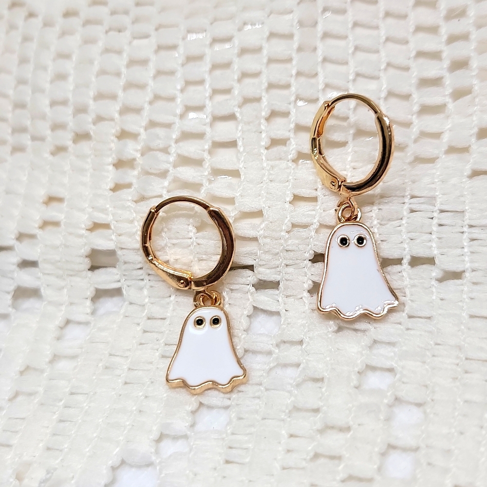 Boho Halloween Ghost Earrings Dangling Huggie White Gold Tone 1.18 In - Picture 6 of 11